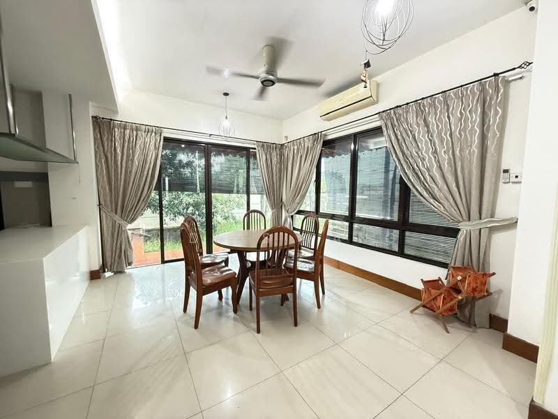 Semi-Detached House for Rent in Gelugor (Penang) - Eldius Pang - Dining Room - PropertyGuru.com.my