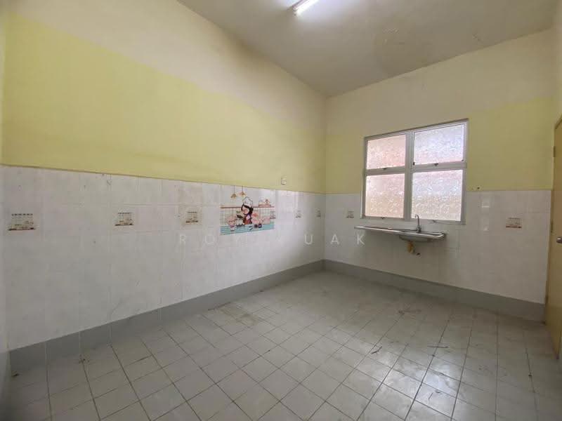 2-storey Terraced House for Sale in Bandar Laguna Merbok (Sungai Petani) - Roy Kuak - Kitchen - PropertyGuru.com.my