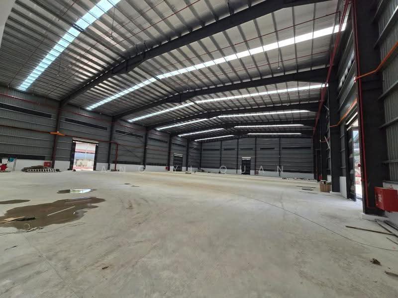 Factory for Sale in Kawasan Perindustrian Kundang (Rawang) - Ang Yi Quan - Interior - PropertyGuru.com.my