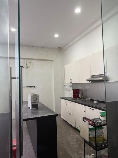 Factory for Rent in Eco Business Park 1 (Johor Bahru) - Pauline Ng - Kitchen - PropertyGuru.com.my