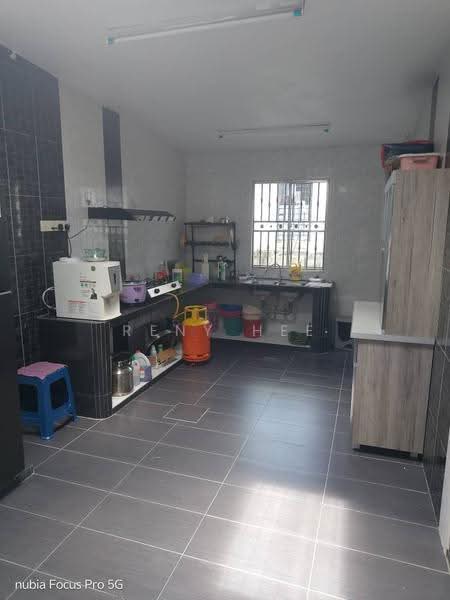 Rumah Teres 1-Tingkat untuk Dijual di Skudai (Johor) - Reny Hee - Kitchen - PropertyGuru.com.my