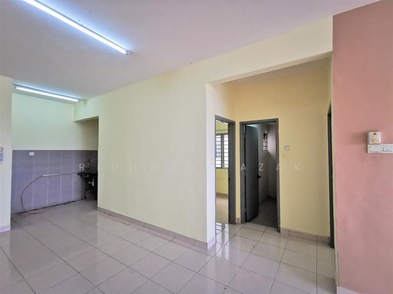 Kondominium untuk Dijual di Symphony Heights (Simfoni Heights) - Ridhwan Razak - Kitchen - PropertyGuru.com.my