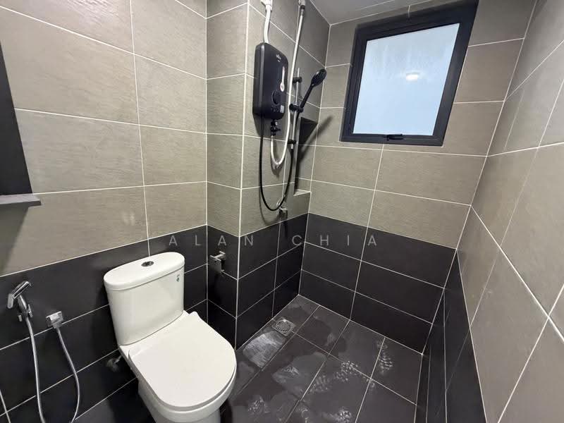 Service Residence for Rent at D'Clover Residences - Alan Chia - Bathroom - PropertyGuru.com.my