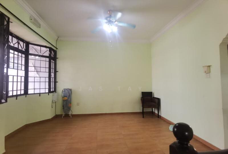 Rumah Teres 2-Tingkat untuk Disewa di Taman Johor Jaya (Johor Bahru) - Jas Tay - Living Room - PropertyGuru.com.my