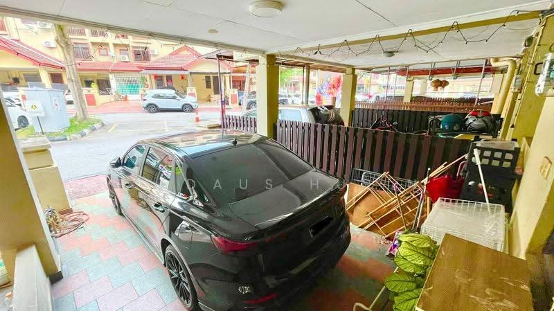 Townhouse for Sale in Bandar Sri Permaisuri (Cheras) - Firdaus Husin - Exterior - PropertyGuru.com.my