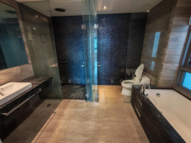 Service Residence for Sale at The Sentral Residences - Lukcas Koh - Bathroom - PropertyGuru.com.my
