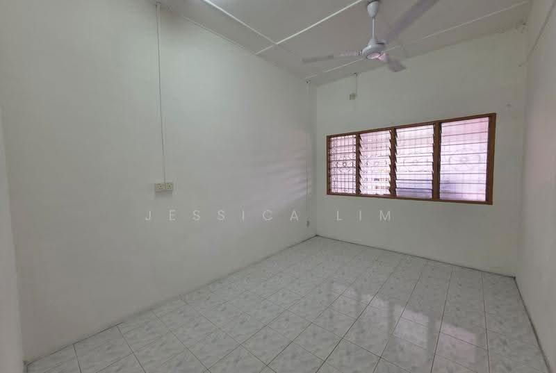 1-storey Terraced House for Sale in Taman Ehsan (Kepong) - Jessica Lim - Interior - PropertyGuru.com.my