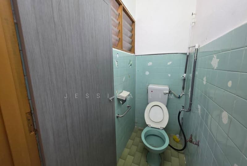 1-storey Terraced House for Sale in Taman Ehsan (Kepong) - Jessica Lim - Bathroom - PropertyGuru.com.my