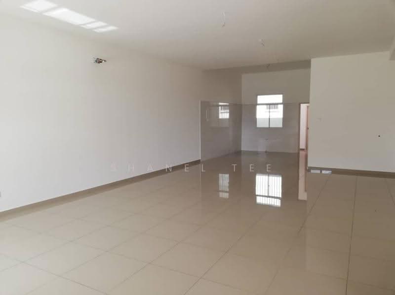 Rumah Teres 2-Tingkat untuk Dijual di Taman Bukit Perdana (Kluang) - Shanel Tee - Living Room - PropertyGuru.com.my
