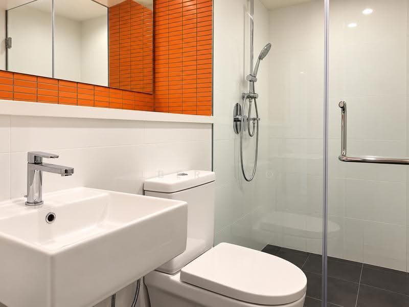 Kediaman Servis untuk Disewa di Arcoris Residences - Albert Ho - Bathroom - PropertyGuru.com.my