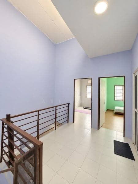 Rumah Teres 2-Tingkat untuk Dijual di Taman Scientex Pasir Gudang (Pasir Gudang) - Arif MS - Corridor - PropertyGuru.com.my