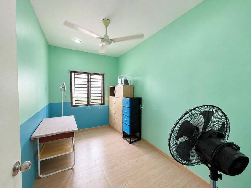 Rumah Teres 2-Tingkat untuk Dijual di Taman Scientex Pasir Gudang (Pasir Gudang) - Arif MS - Bedroom - PropertyGuru.com.my
