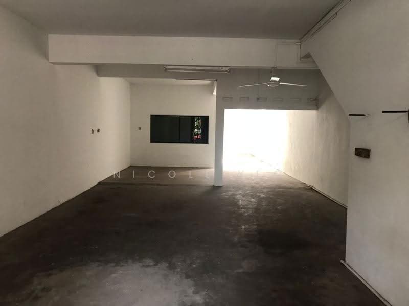 Shop / Office for Sale in Klebang Kecil (Klebang) - Nicole Yeo - Interior - PropertyGuru.com.my