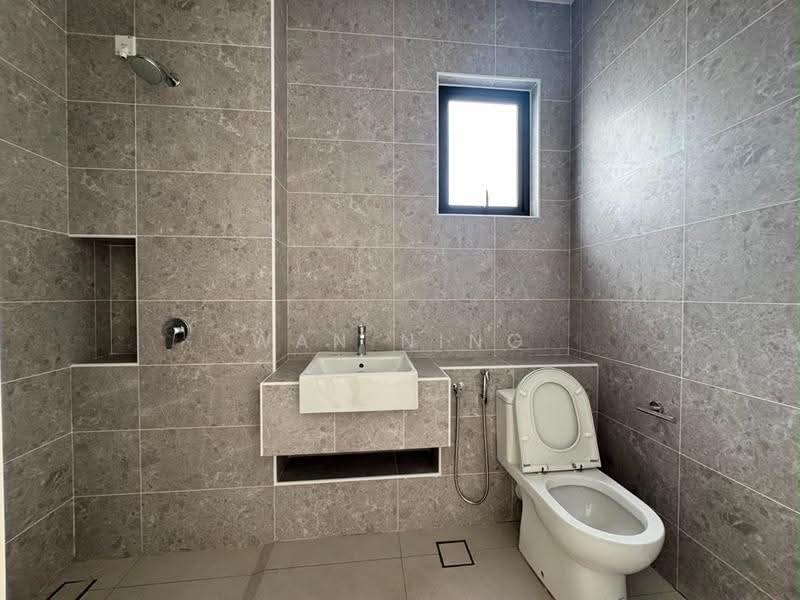 Cluster House for Sale in Taman Ekoflora (Johor Bahru) - Wan Ning - Bathroom - PropertyGuru.com.my