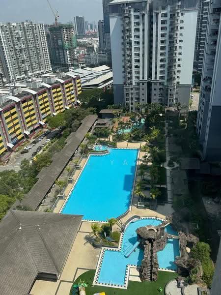 Kondominium untuk Dijual di Amadesa Resort Condominium - SL Yap - Exterior - PropertyGuru.com.my