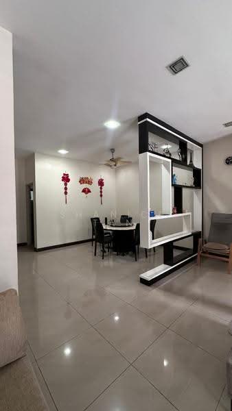 2-storey Terraced House for Sale in Taman Kempas Utama (Tebrau) - Shanice Tan - Living Room - PropertyGuru.com.my