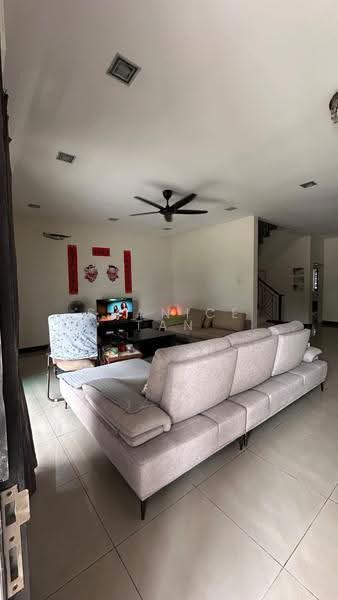 2-storey Terraced House for Sale in Taman Kempas Utama (Tebrau) - Shanice Tan - Living Room - PropertyGuru.com.my