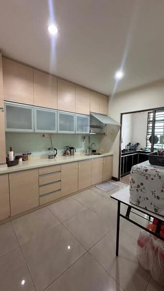 2-storey Terraced House for Sale in Taman Kempas Utama (Tebrau) - Shanice Tan - Kitchen - PropertyGuru.com.my