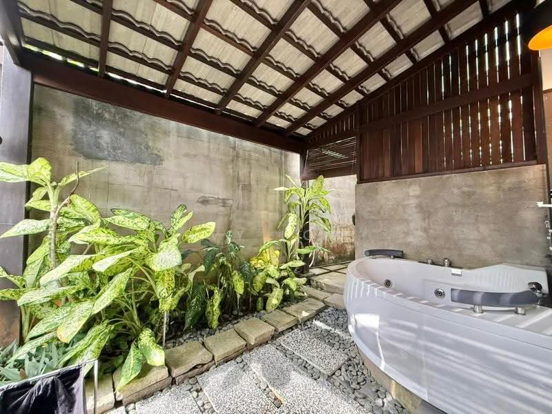 Bungalow House for Sale in Johor Bahru (Johor) - Ivy Low - Bathroom - PropertyGuru.com.my