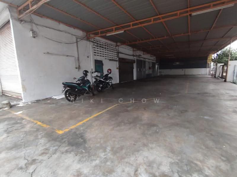 Kilang untuk Disewa di Subang Jaya (Selangor) - Niki Chow - Exterior - PropertyGuru.com.my