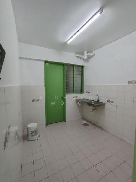 Pangsapuri untuk Disewa di Tasik Heights Apartment - Richard Wong - PropertyGuru.com.my