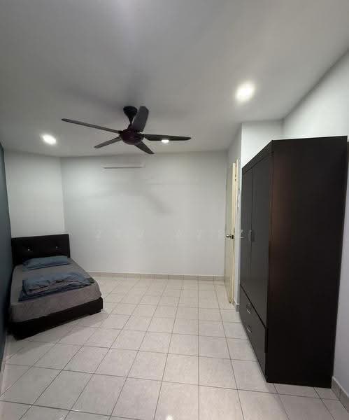 Condominium for Rent at Palm Spring @ Damansara - Zev Azez - Bedroom - PropertyGuru.com.my