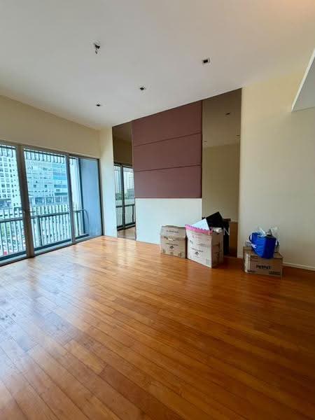 Kondominium untuk Disewa di Dua Residency - Alan Chin - Living Room - PropertyGuru.com.my