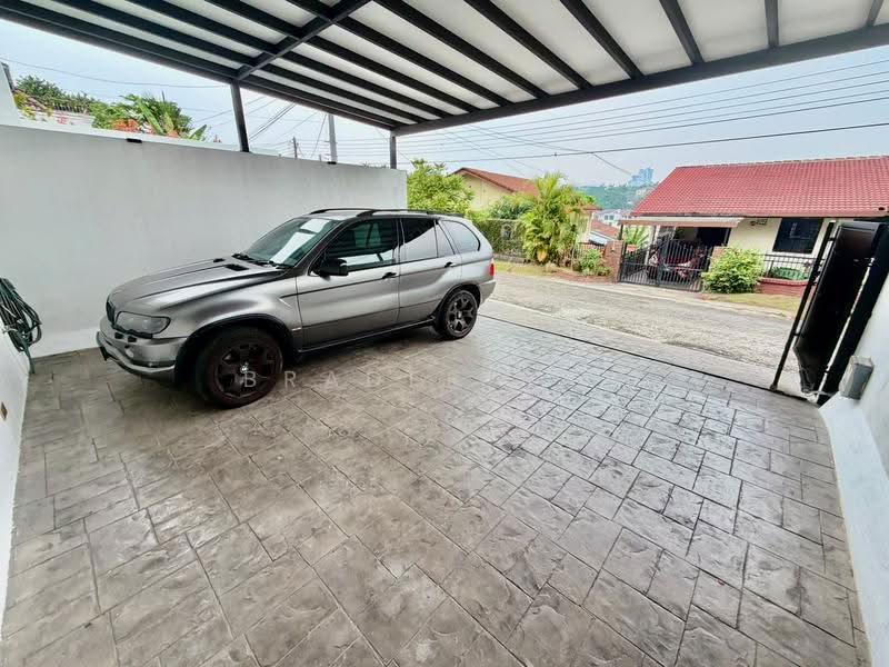 Rumah Berkembar untuk Dijual di Taman United (Jalan Klang Lama (Old Klang Road)) - Brader Ray - Exterior - PropertyGuru.com.my