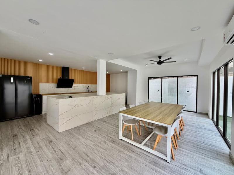 Rumah Berkembar untuk Dijual di Taman United (Jalan Klang Lama (Old Klang Road)) - Brader Ray - Kitchen - PropertyGuru.com.my