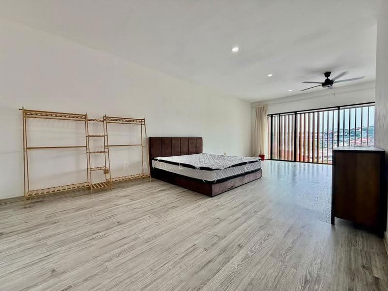 Rumah Berkembar untuk Dijual di Taman United (Jalan Klang Lama (Old Klang Road)) - Brader Ray - Bedroom - PropertyGuru.com.my