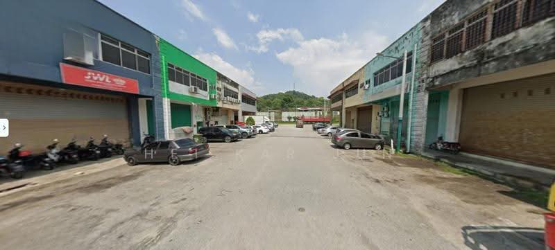 Kilang untuk Dijual di Taman Desa Serdang (Seri Kembangan) - Hei Kar Jun - Exterior - PropertyGuru.com.my
