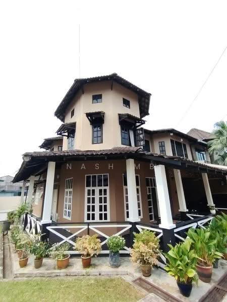 Bungalow House for Sale in Taman Kolam Air (Johor Bahru) - NasH MB - Exterior - PropertyGuru.com.my