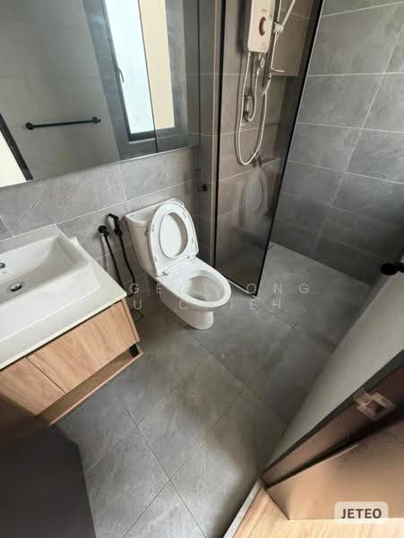 Rumah Teres untuk Disewa di Kota Kemuning (Shah Alam) - Eugene Ong Eu chieh - Bathroom - PropertyGuru.com.my