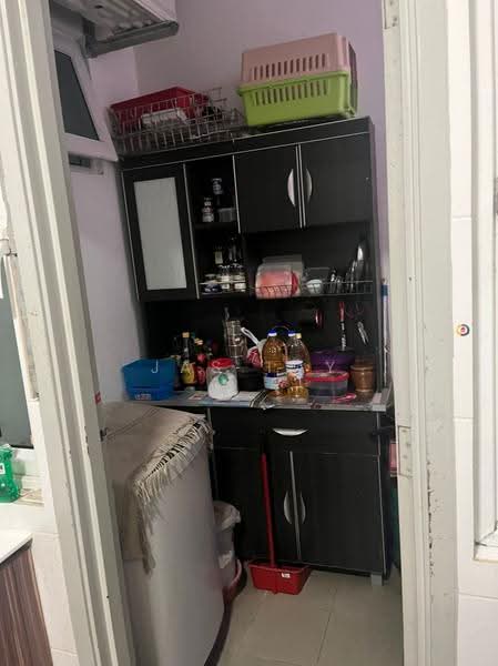 Service Residence for Sale at Seasons Amara Larkin - Jas Tay - Kitchen - PropertyGuru.com.my
