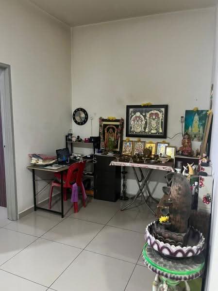 Service Residence for Sale at Seasons Amara Larkin - Jas Tay - Study - PropertyGuru.com.my