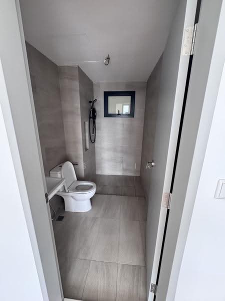 Kondominium untuk Dijual di Skyline KL - KS Chia - Bathroom - PropertyGuru.com.my