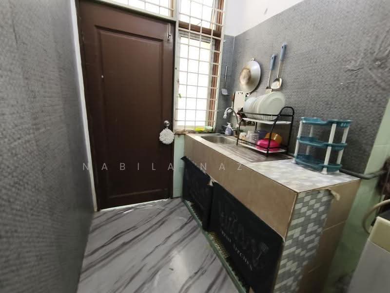 1-storey Terraced House for Sale in Ketereh (Kelantan) - Nabila Nazori - Kitchen - PropertyGuru.com.my