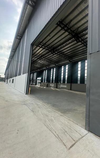 Factory for Rent in Kampung Baru Subang (Sungai Buloh) - Ang Yi Quan - Exterior - PropertyGuru.com.my