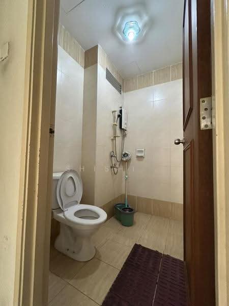 Rumah Kluster untuk Dijual di Taman Gaya (Ulu Tiram) - Shishi . - Bathroom - PropertyGuru.com.my