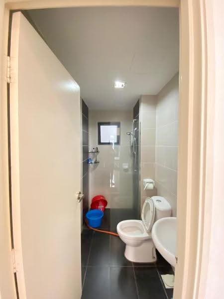 Kediaman Servis untuk Disewa di Amaya Maluri - Kelvin Hii - Bathroom - PropertyGuru.com.my
