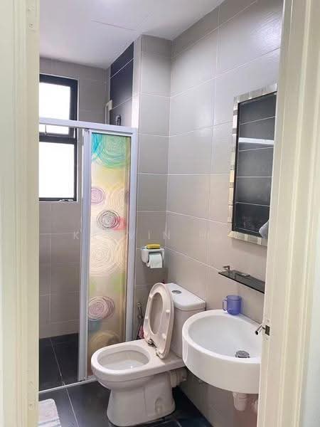 Kediaman Servis untuk Disewa di Amaya Maluri - Kelvin Hii - Bathroom - PropertyGuru.com.my