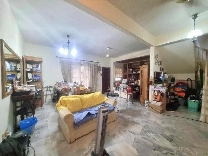 2-storey Terraced House for Sale in Usj 9 (Subang Jaya) - Syukor Hartanah - Living Room - PropertyGuru.com.my