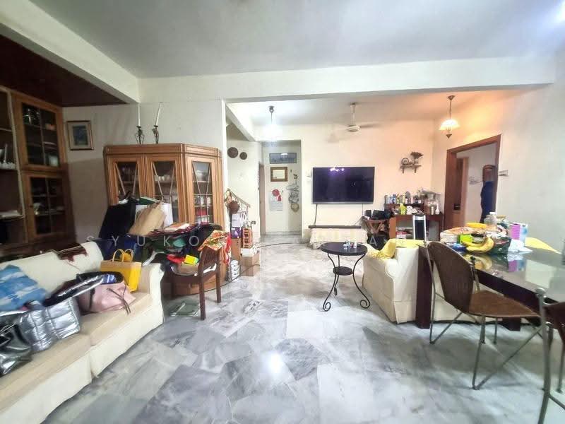 2-storey Terraced House for Sale in Usj 9 (Subang Jaya) - Syukor Hartanah - Living Room - PropertyGuru.com.my