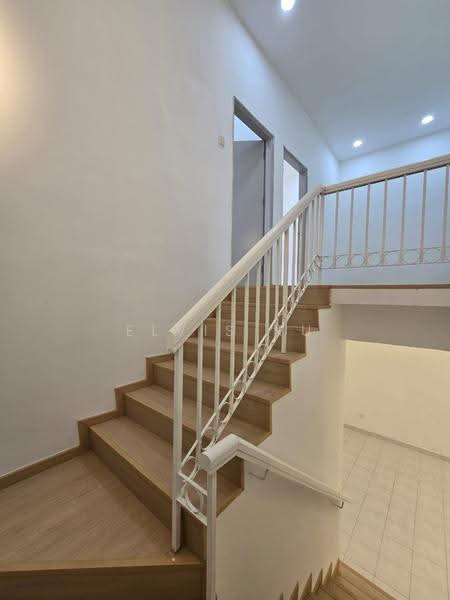 Rumah Teres untuk Dijual di Bandar Putra Kulai (Kulai) - Elvis Ku - Interior - PropertyGuru.com.my