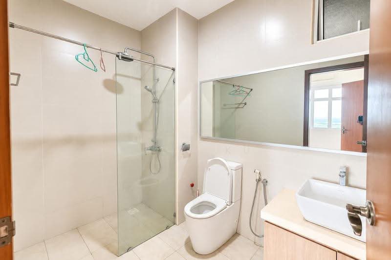 Kediaman Servis untuk Dijual di Grandview 360 - Elvis Ku - Bathroom - PropertyGuru.com.my