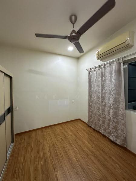 Apartment for Rent at Sky Garden Residences - Kar Long Lee - PropertyGuru.com.my