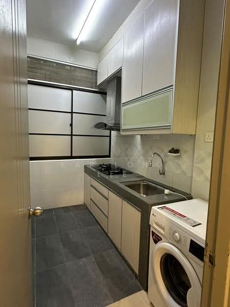 Apartment for Rent at Sky Garden Residences - Kar Long Lee - PropertyGuru.com.my