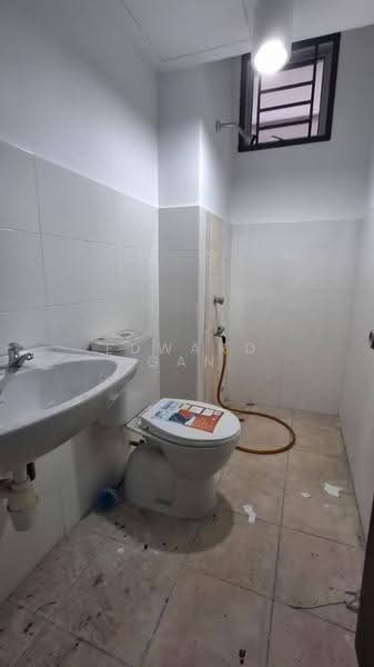 Townhouse for Rent in Skudai (Johor) - Edward Gan - Bathroom - PropertyGuru.com.my