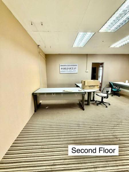 Shop / Office untuk Disewa di Bandar Baru Permas Jaya (Permas Jaya) - Jeremy Voon - Interior - PropertyGuru.com.my