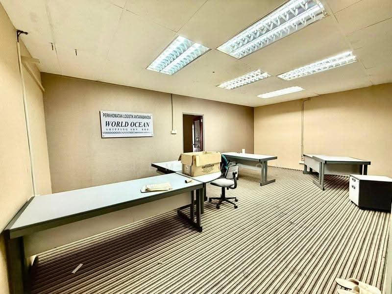 Shop / Office untuk Disewa di Bandar Baru Permas Jaya (Permas Jaya) - Jeremy Voon - Interior - PropertyGuru.com.my